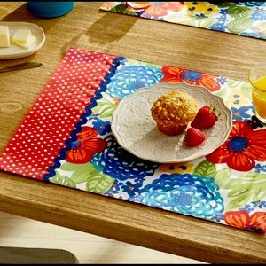 HTF🔥 Pioneer Woman Dazzling Placemat NWT 💐🍽😍Set of 4